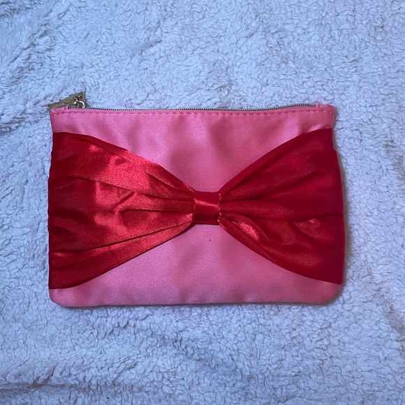 IPSY Bag with Four Sample Size Products - Picture 3 of 4